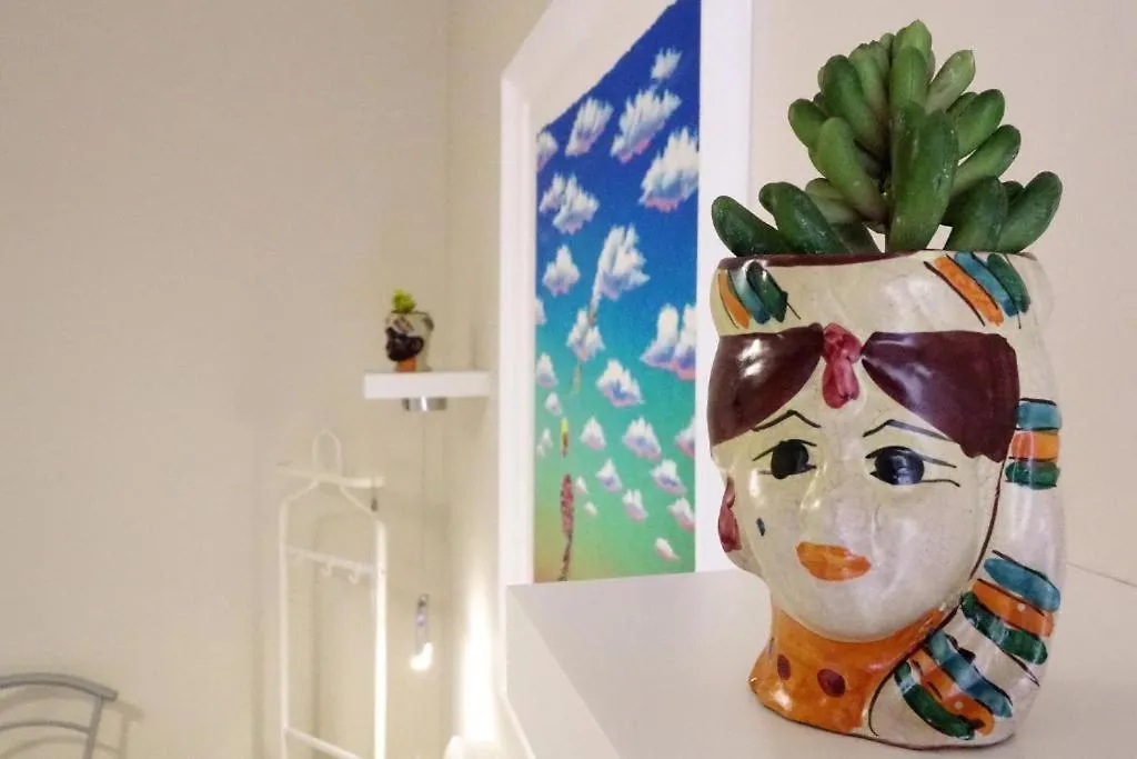 Apartment Locami Holiday&Houserooms Street Tripolitania 26 Catania